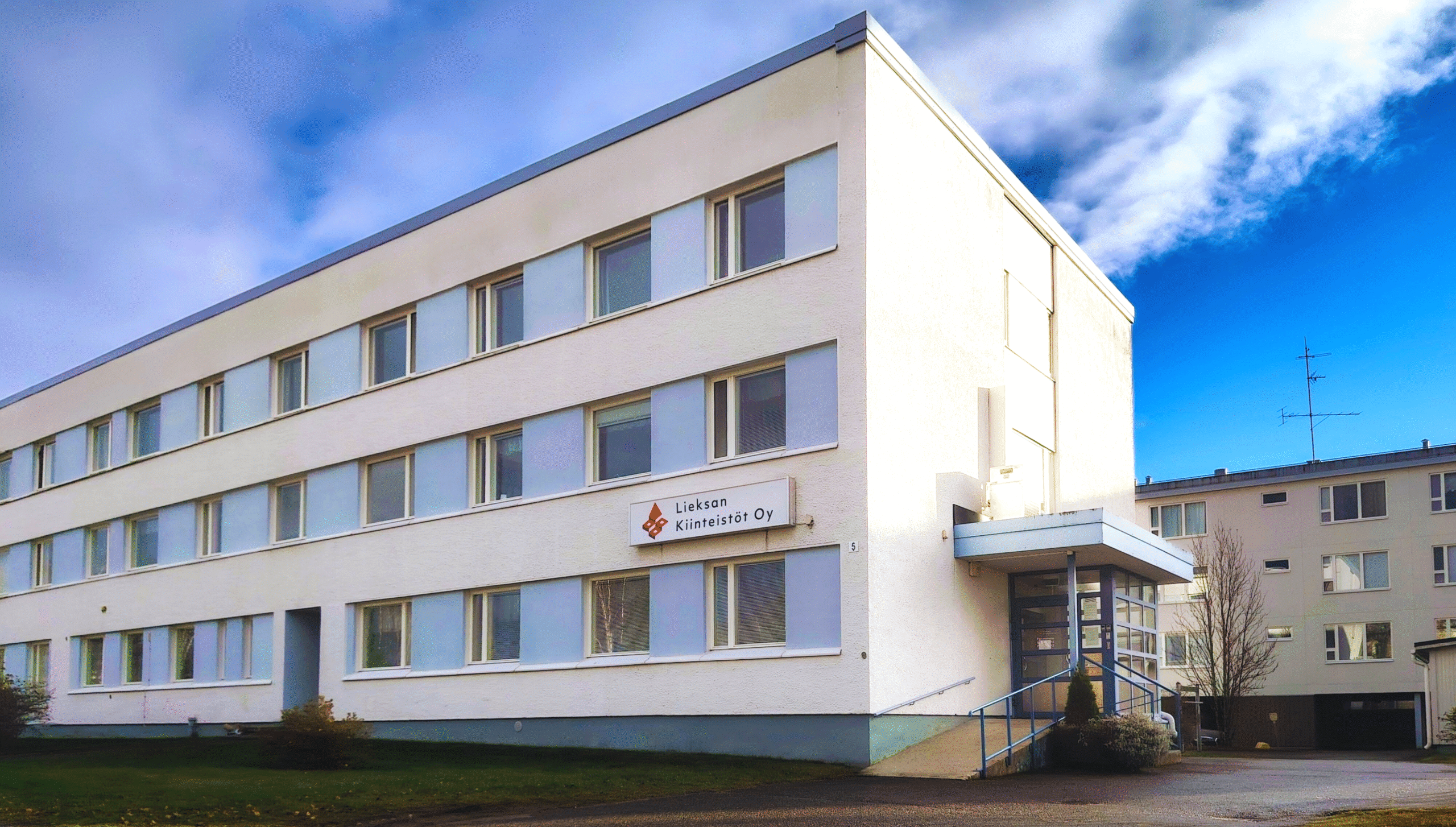 Rantalantie 5, Lieksan Kiinteistöt Oy toimisto ulkoa
